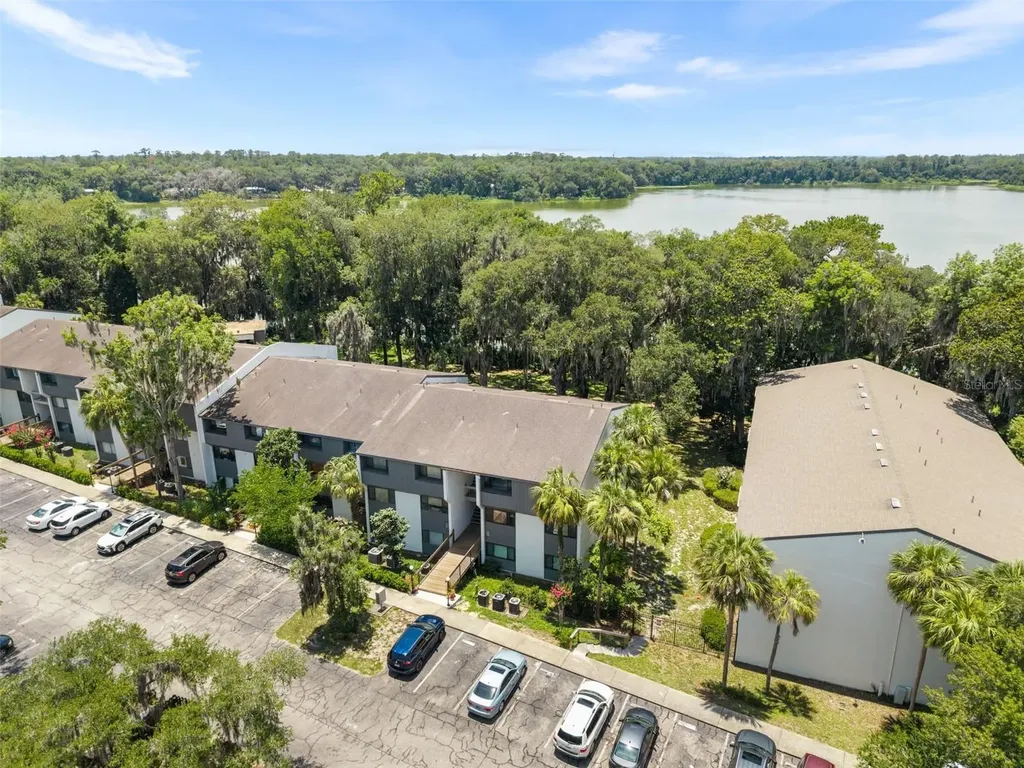 2660 SW 14th Drive Gainesville FL 32608