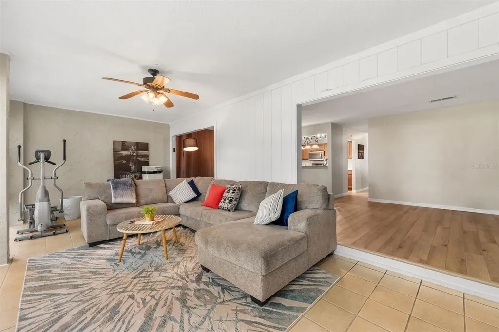 2660 SW 14th Drive Gainesville FL 32608