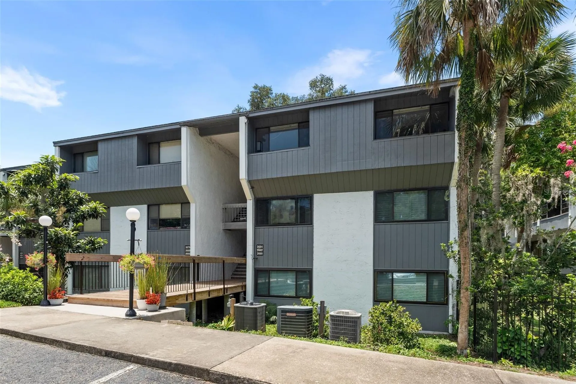 2660 SW 14th Drive Gainesville FL 32608