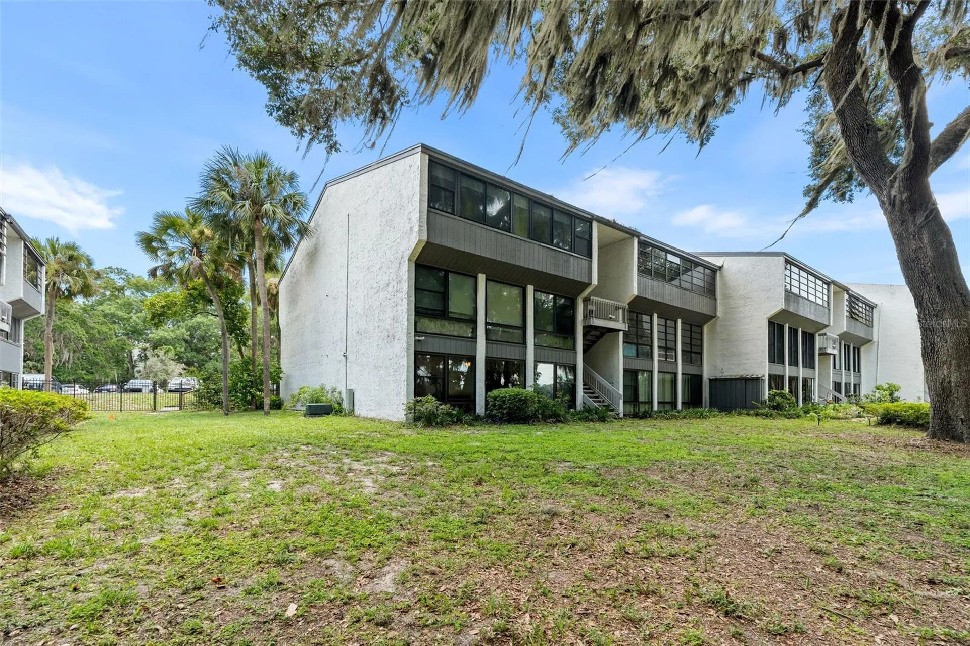 2660 SW 14th Drive Gainesville FL 32608