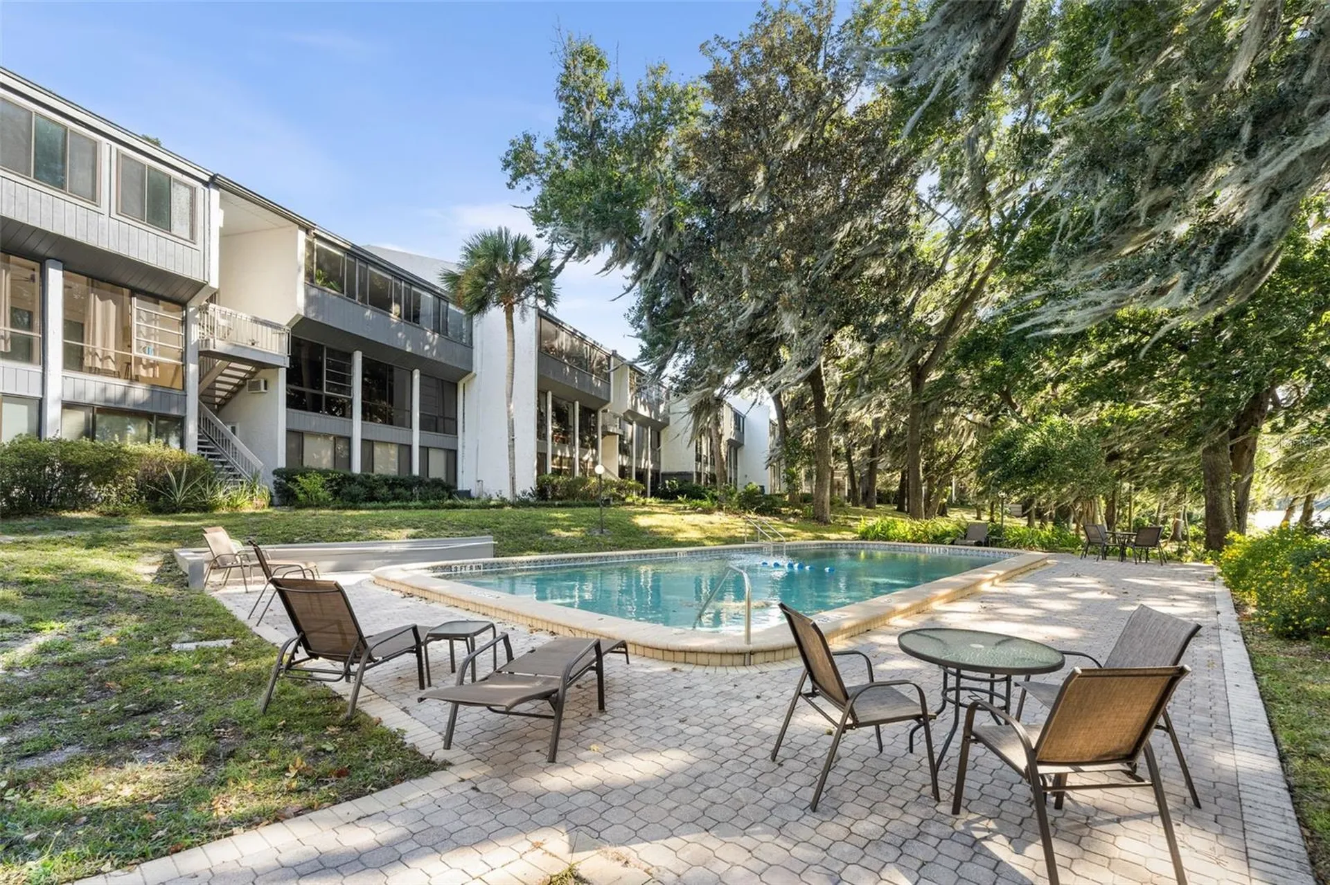 2660 SW 14th Drive Gainesville FL 32608