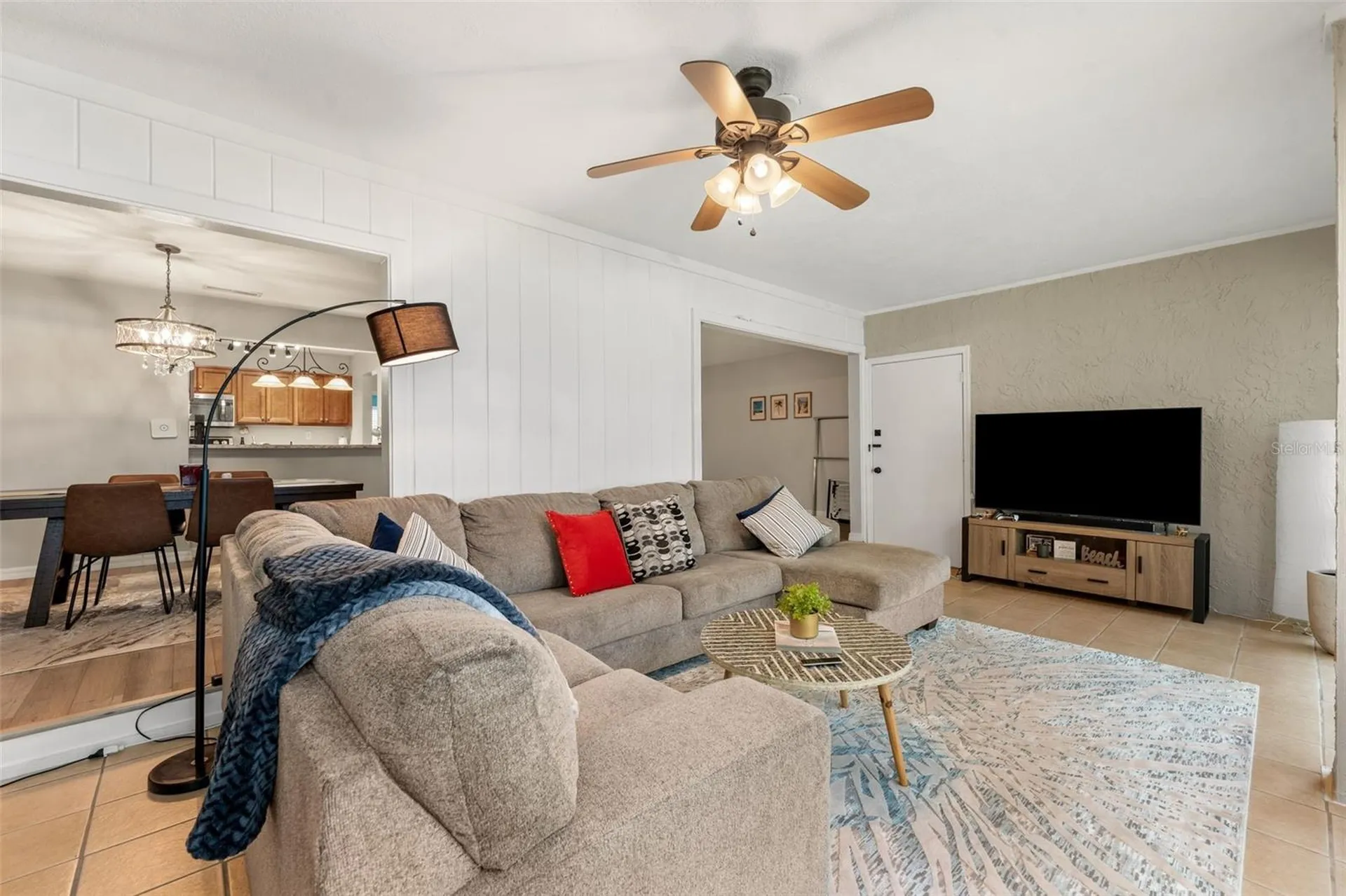 2660 SW 14th Drive Gainesville FL 32608