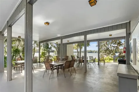 2660 SW 14th Drive Gainesville FL 32608
