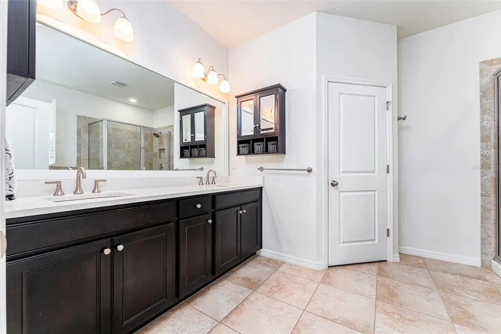 7527 Lantern Park Avenue Apollo Beach FL 33572