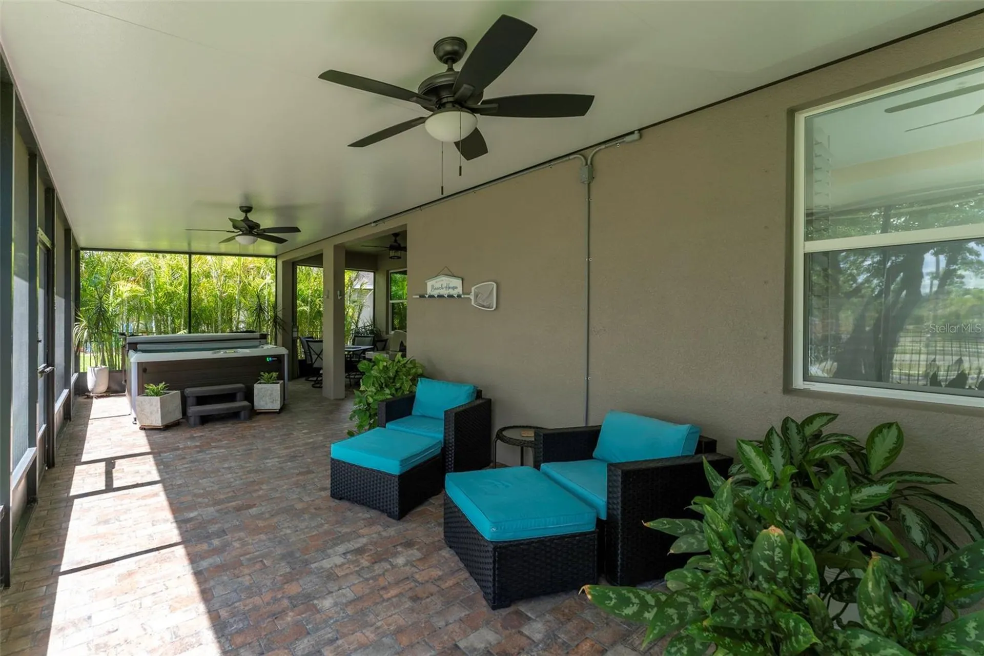 7527 Lantern Park Avenue Apollo Beach FL 33572