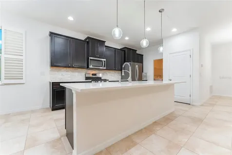 7527 Lantern Park Avenue Apollo Beach FL 33572