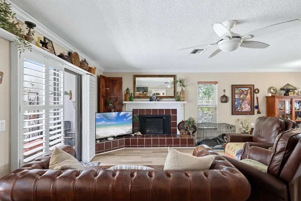 3828 Easton Street Sarasota FL 34238