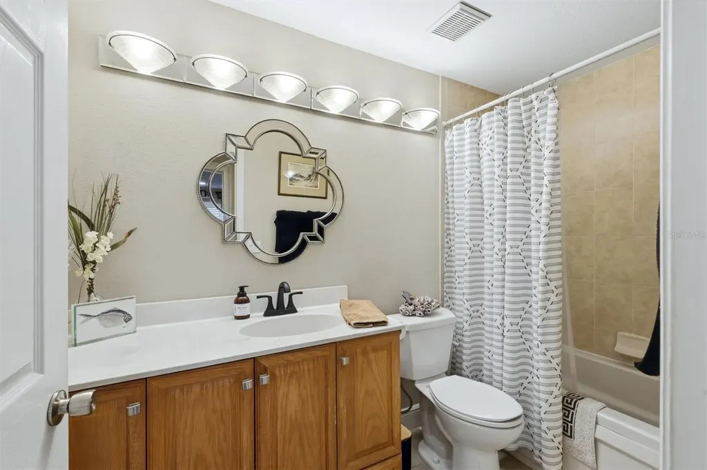 3828 Easton Street Sarasota FL 34238