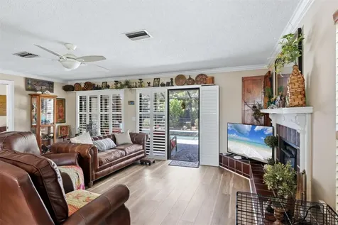 3828 Easton Street Sarasota FL 34238