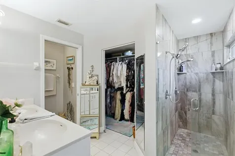 3828 Easton Street Sarasota FL 34238