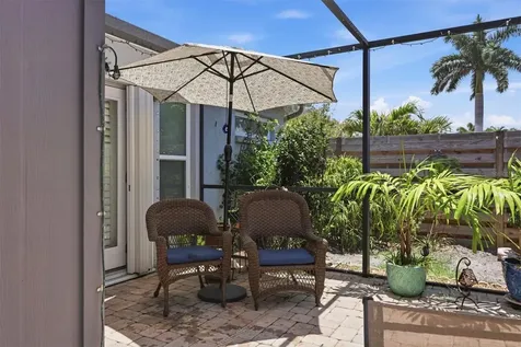 3828 Easton Street Sarasota FL 34238