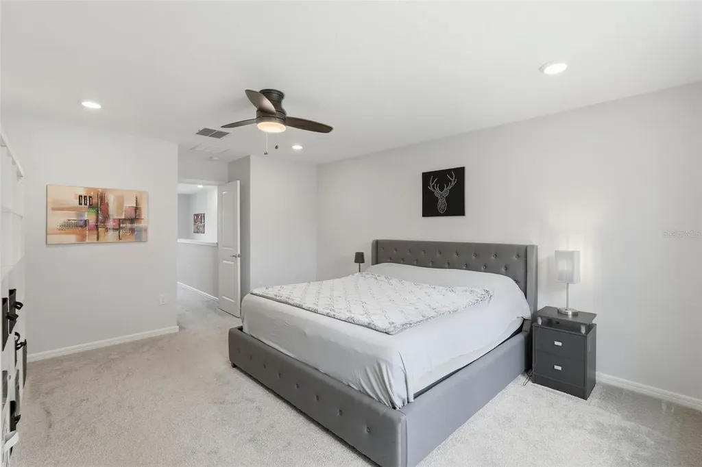 2949 Pier Pointe Lane Clearwater FL 33760