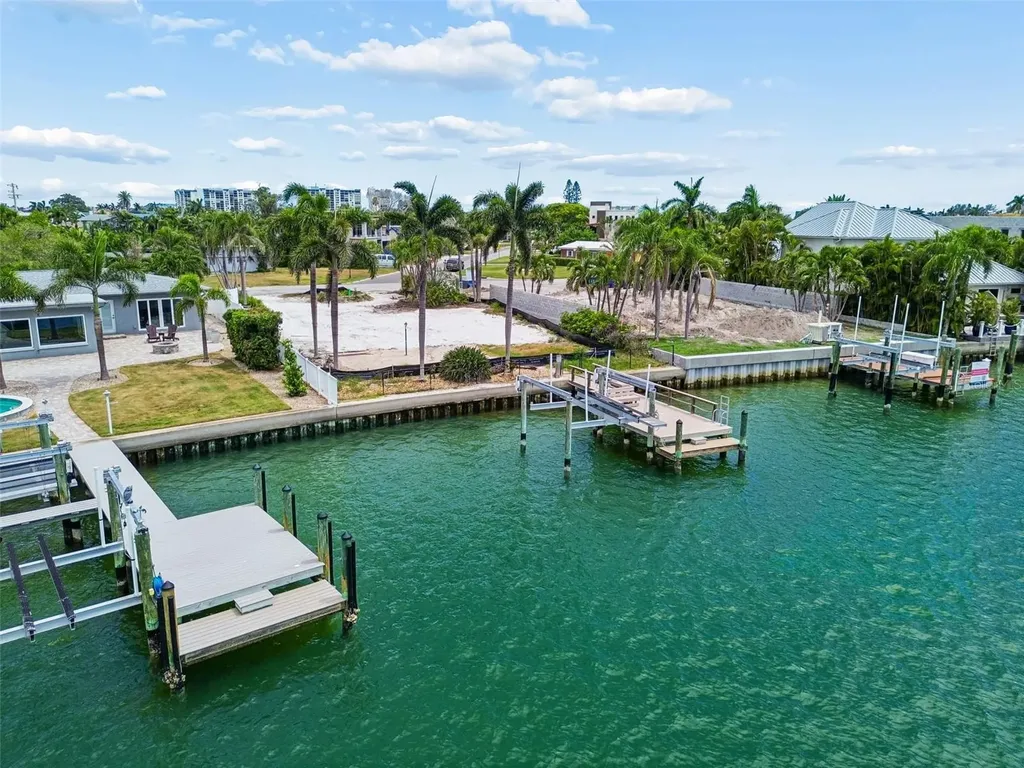 10246 Tarpon Drive Treasure Island FL 33706