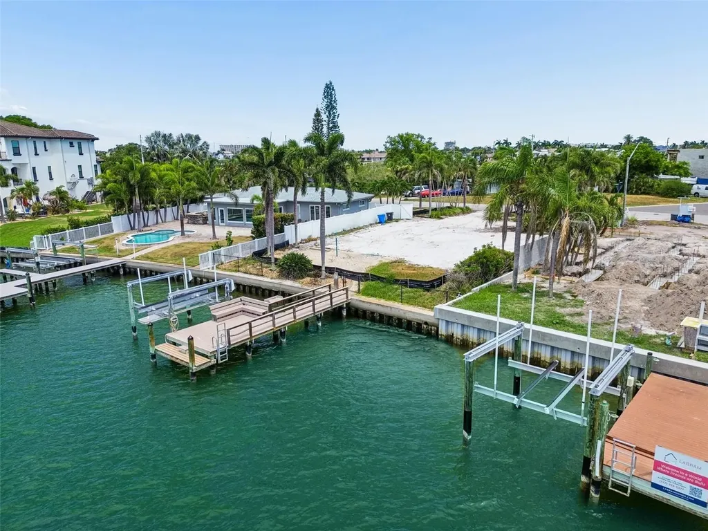 10246 Tarpon Drive Treasure Island FL 33706
