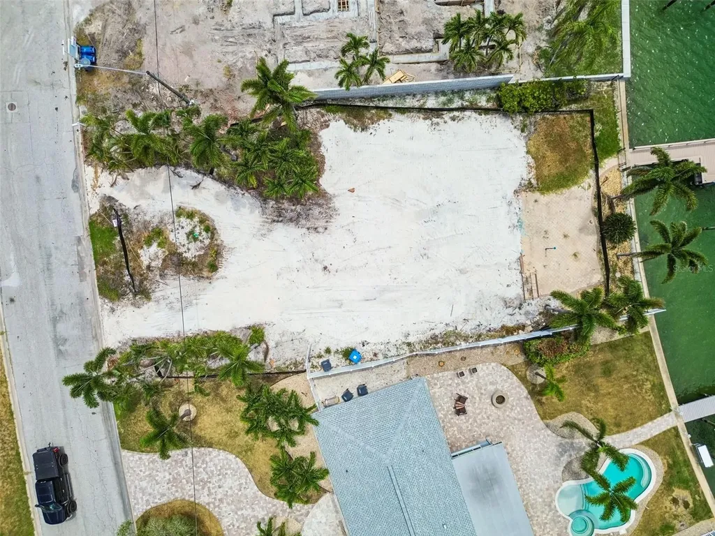 10246 Tarpon Drive Treasure Island FL 33706