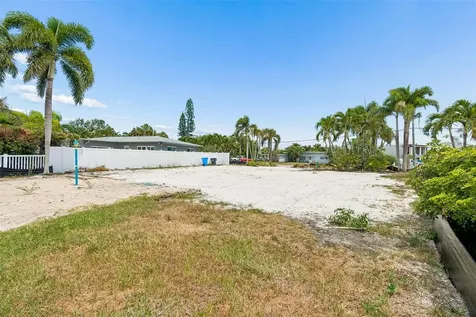 10246 Tarpon Drive Treasure Island FL 33706