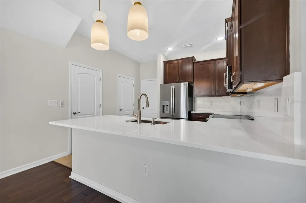 519 53rd Avenue N St Petersburg FL 33703