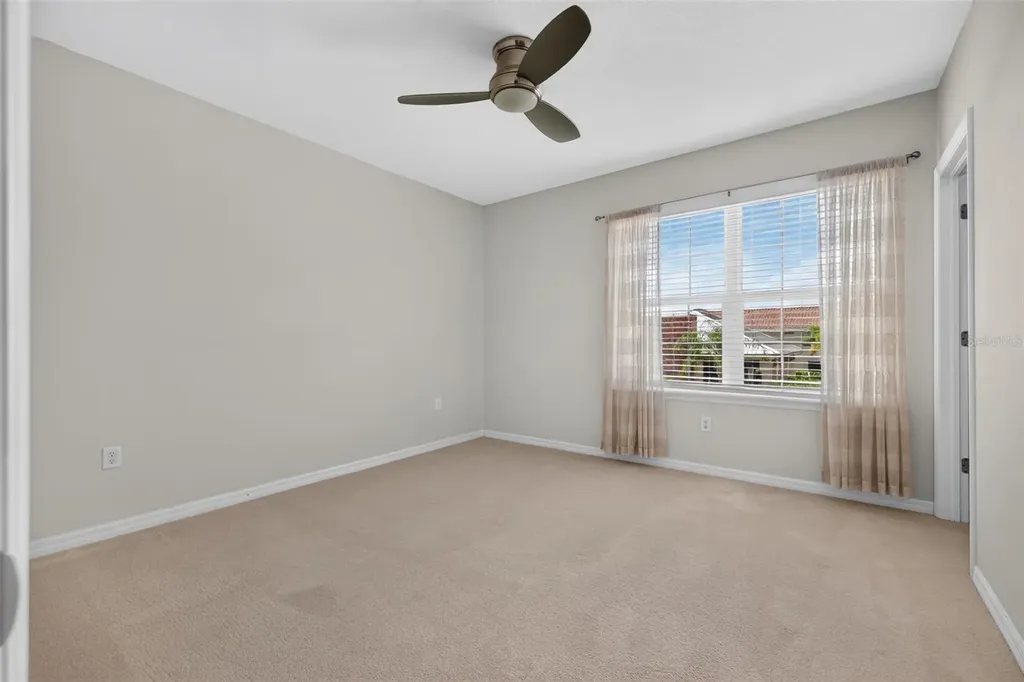 519 53rd Avenue N St Petersburg FL 33703