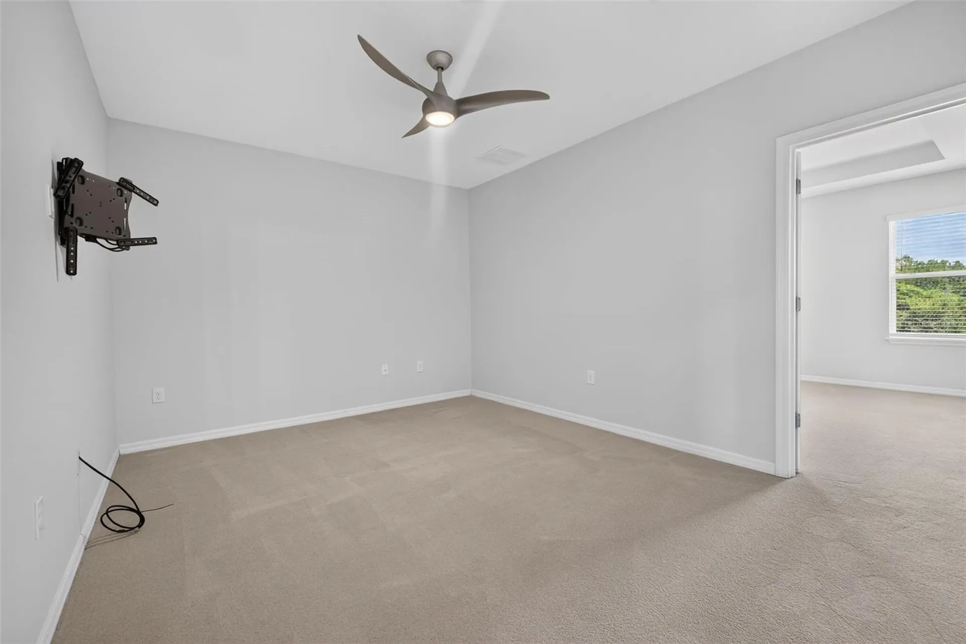 519 53rd Avenue N St Petersburg FL 33703