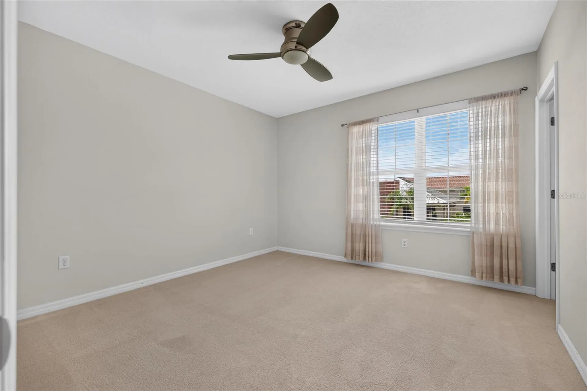 519 53rd Avenue N St Petersburg FL 33703