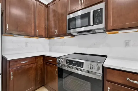 519 53rd Avenue N St Petersburg FL 33703