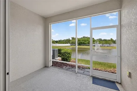 519 53rd Avenue N St Petersburg FL 33703