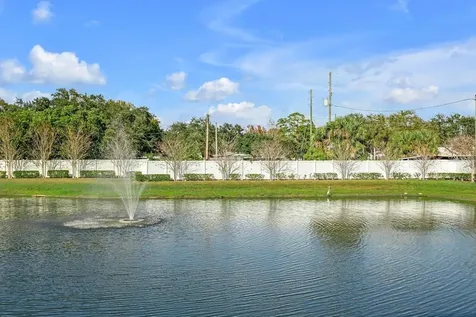 519 53rd Avenue N St Petersburg FL 33703