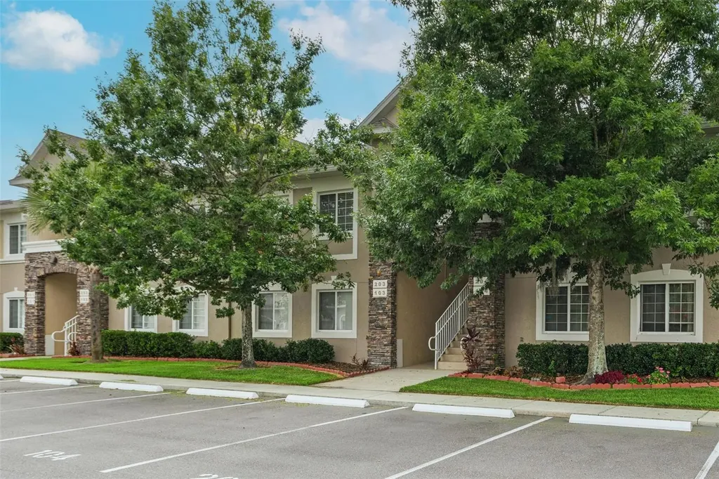 1231 Godavari Way Wesley Chapel FL 33543