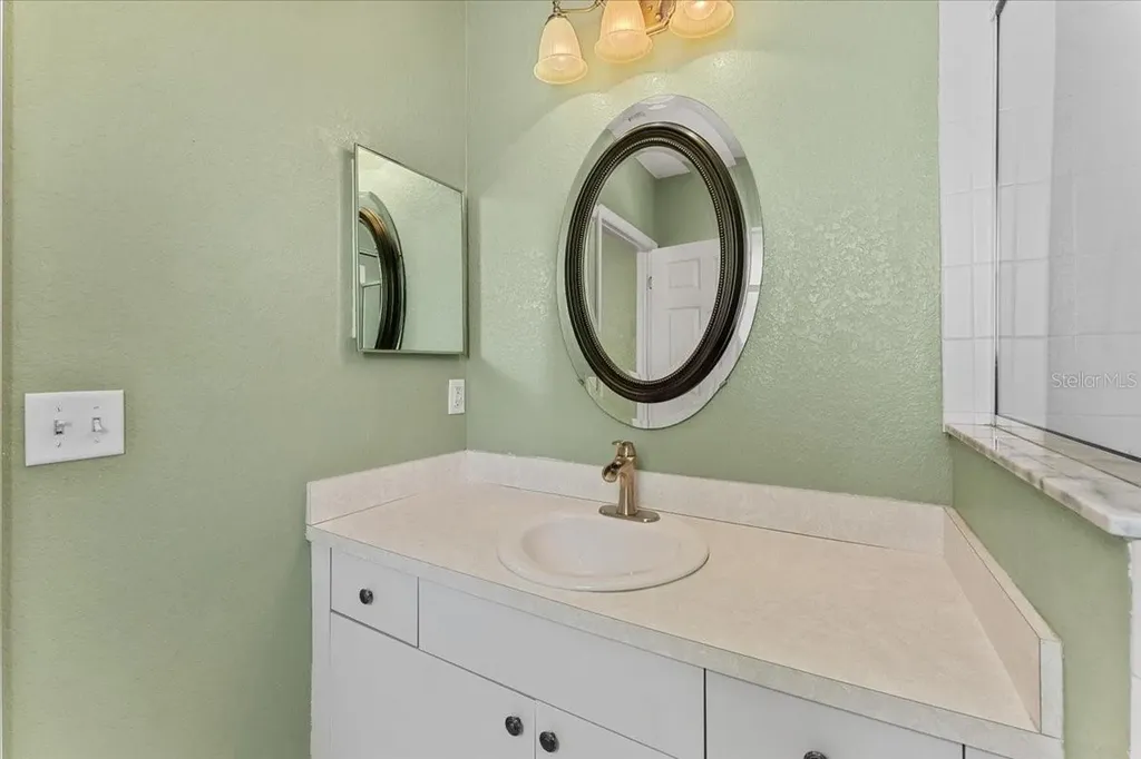 528 E Martin Luther King Jr Drive Tarpon Springs FL 34689