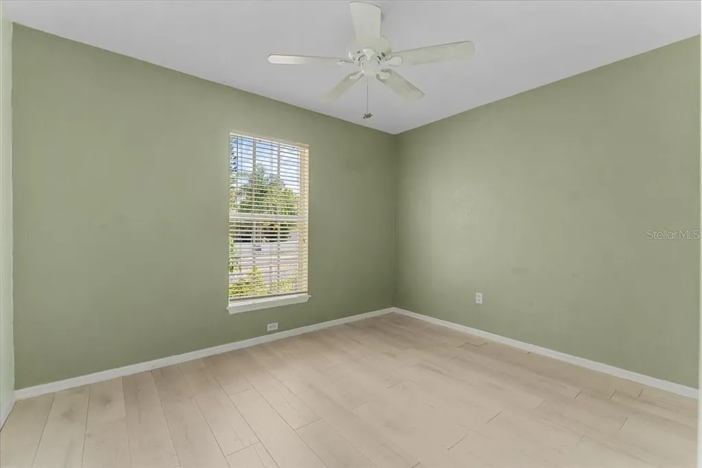 528 E Martin Luther King Jr Drive Tarpon Springs FL 34689