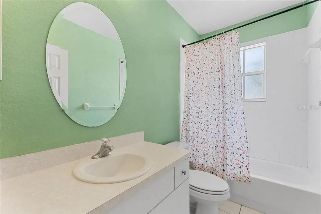 528 E Martin Luther King Jr Drive Tarpon Springs FL 34689