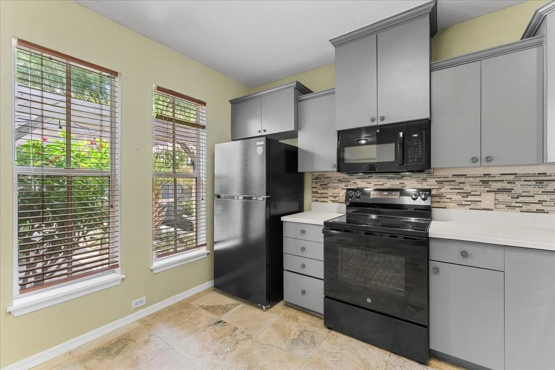 528 E Martin Luther King Jr Drive Tarpon Springs FL 34689