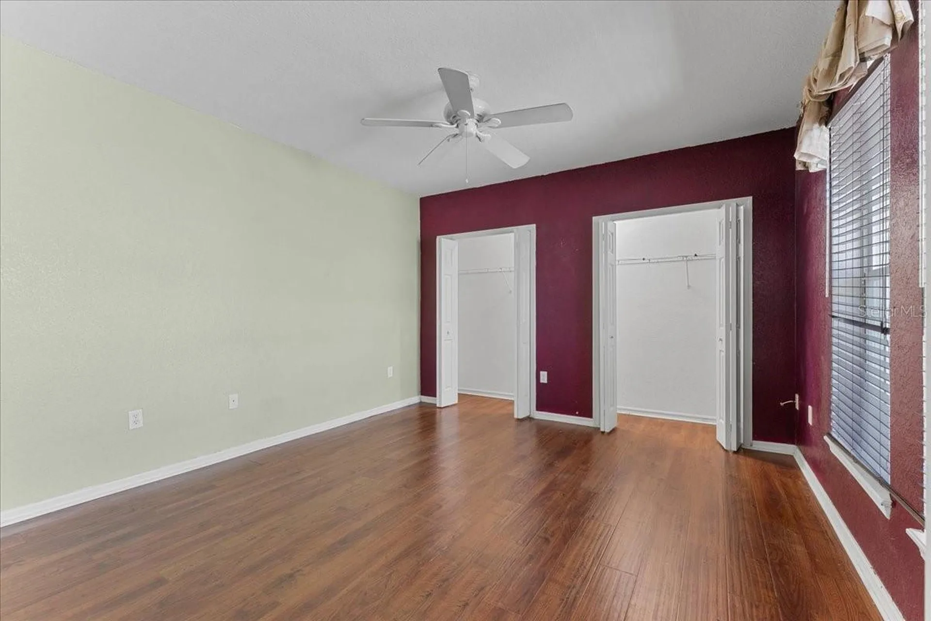 528 E Martin Luther King Jr Drive Tarpon Springs FL 34689