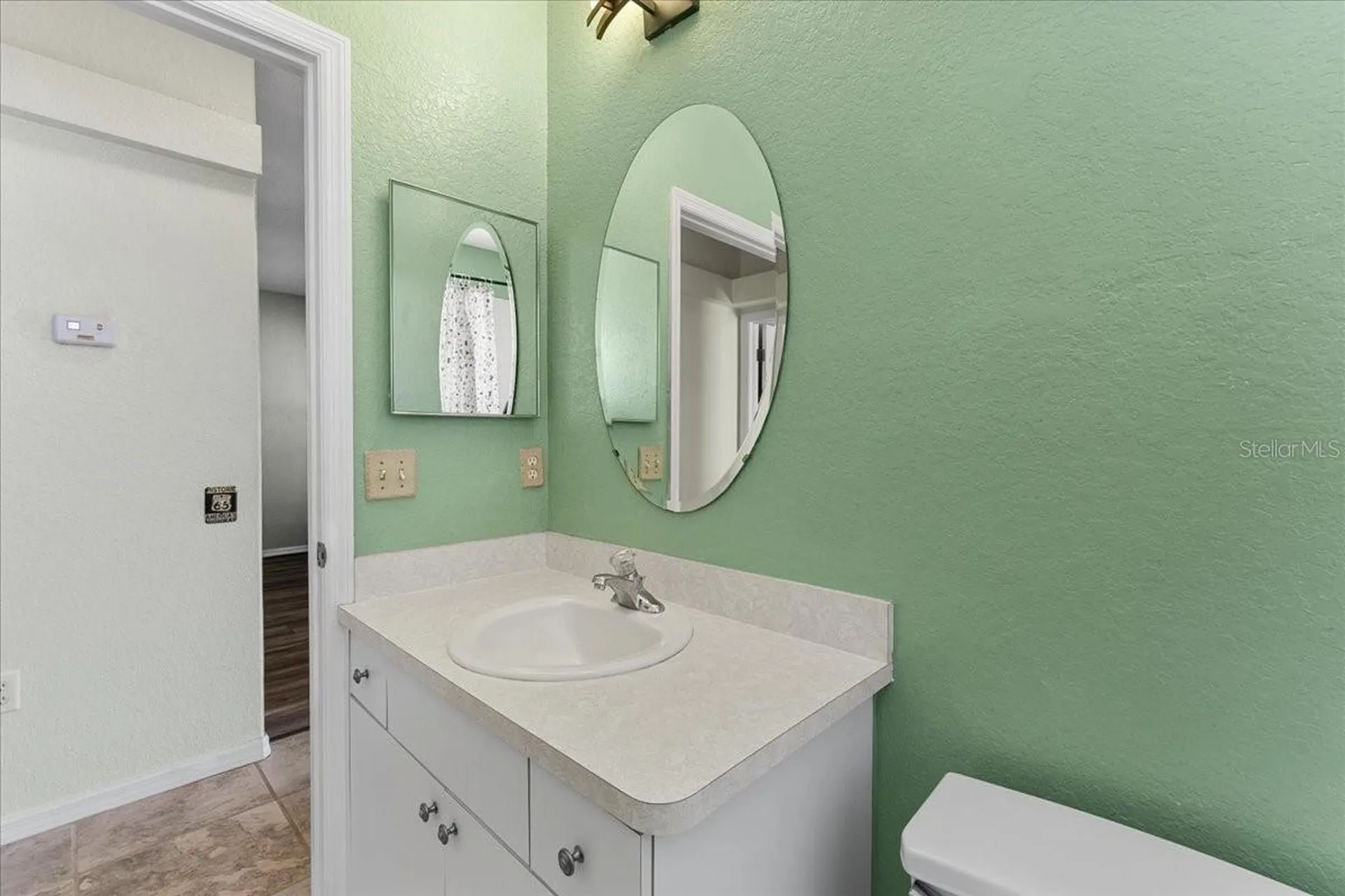 528 E Martin Luther King Jr Drive Tarpon Springs FL 34689