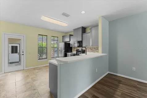 528 E Martin Luther King Jr Drive Tarpon Springs FL 34689