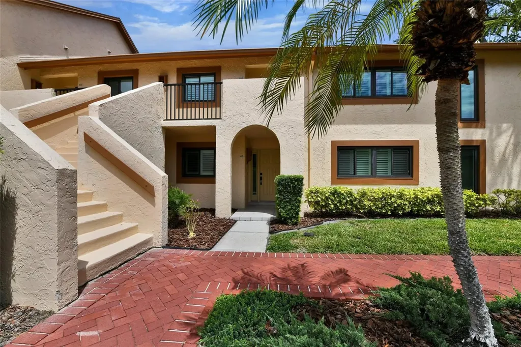 8107 Bardmoor Place Seminole FL 33777
