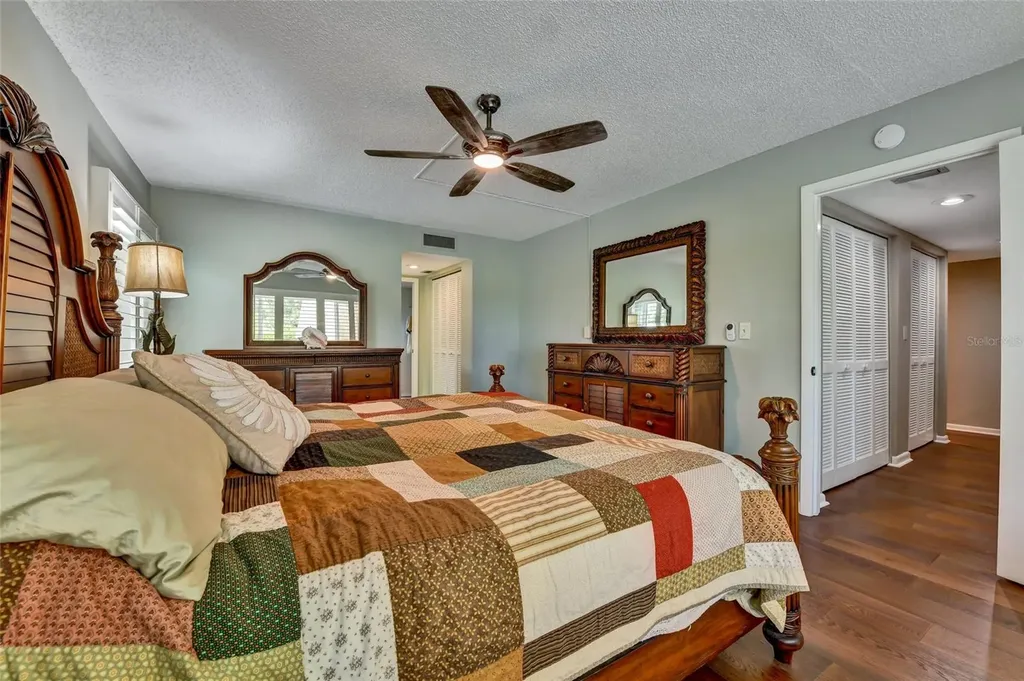 8107 Bardmoor Place Seminole FL 33777
