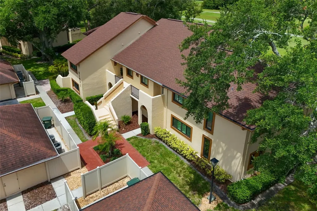 8107 Bardmoor Place Seminole FL 33777