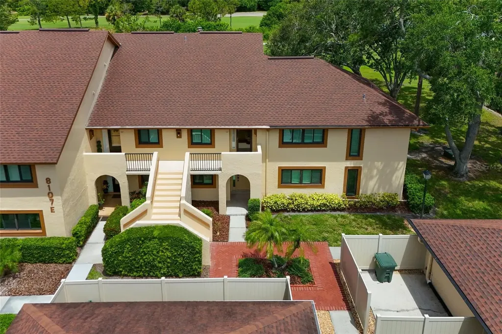 8107 Bardmoor Place Seminole FL 33777