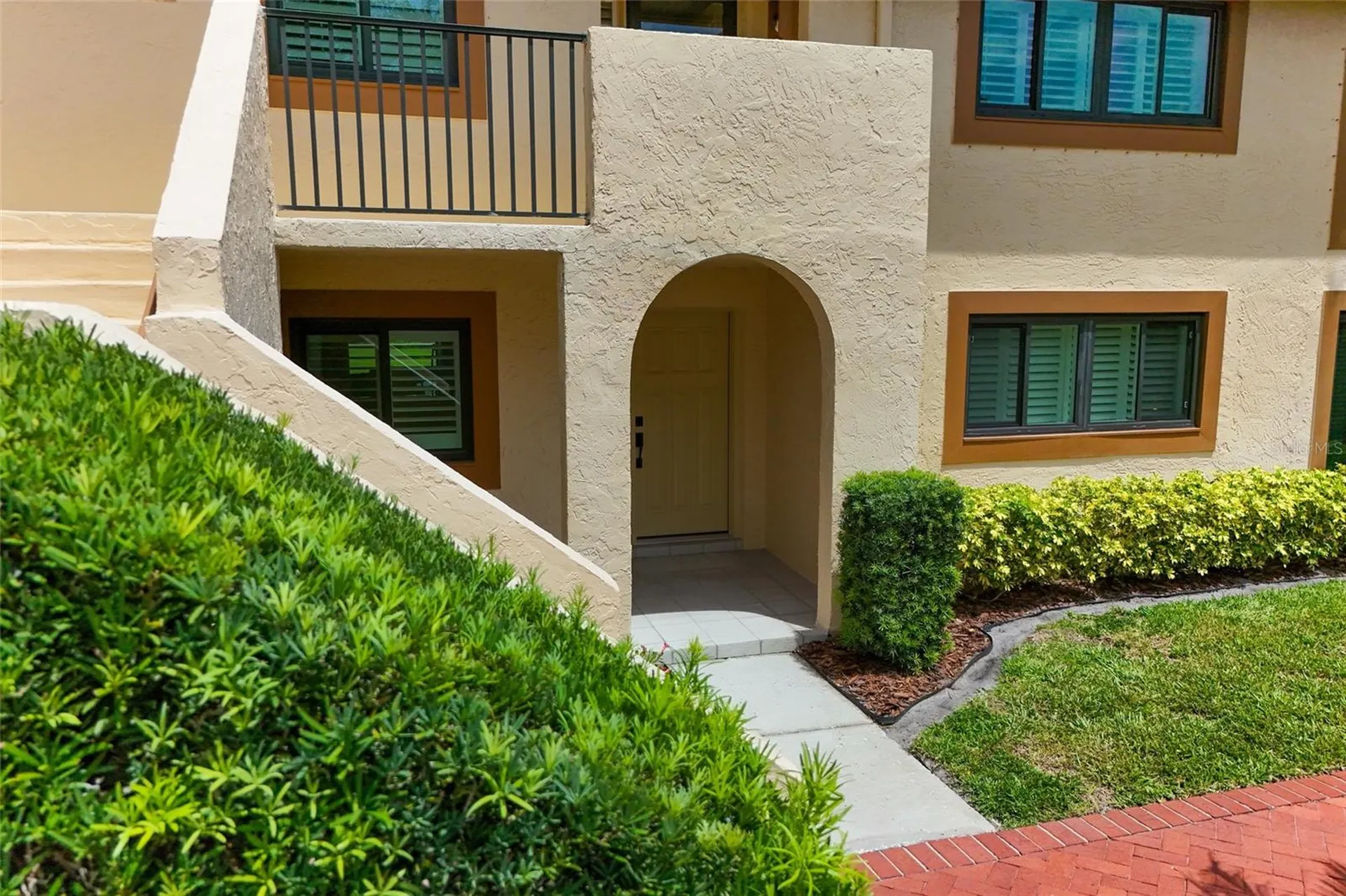 8107 Bardmoor Place Seminole FL 33777
