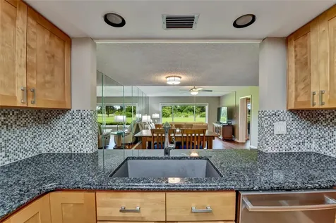 8107 Bardmoor Place Seminole FL 33777
