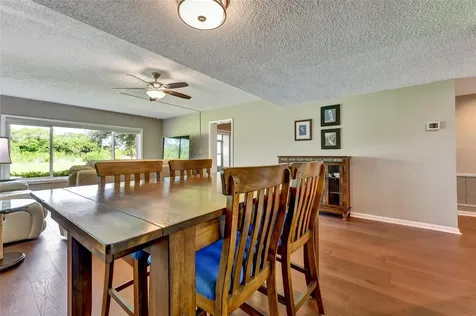 8107 Bardmoor Place Seminole FL 33777