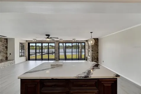 9307 River Cove Drive Riverview FL 33578