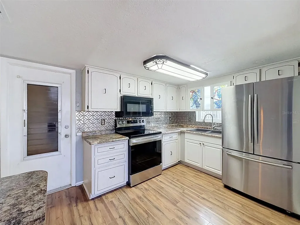 9151 Barrington Lane Port Richey FL 34668