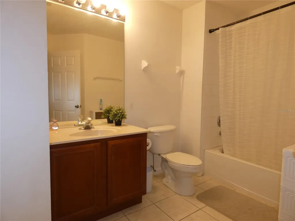 6105 Twain Street Orlando FL 32835