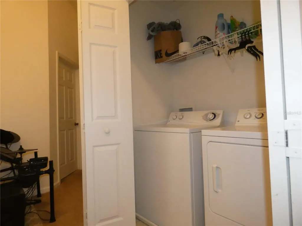 6105 Twain Street Orlando FL 32835