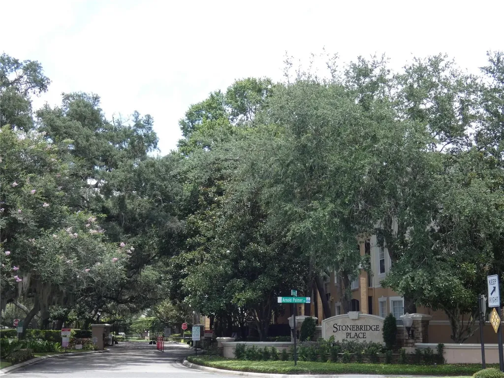 6105 Twain Street Orlando FL 32835