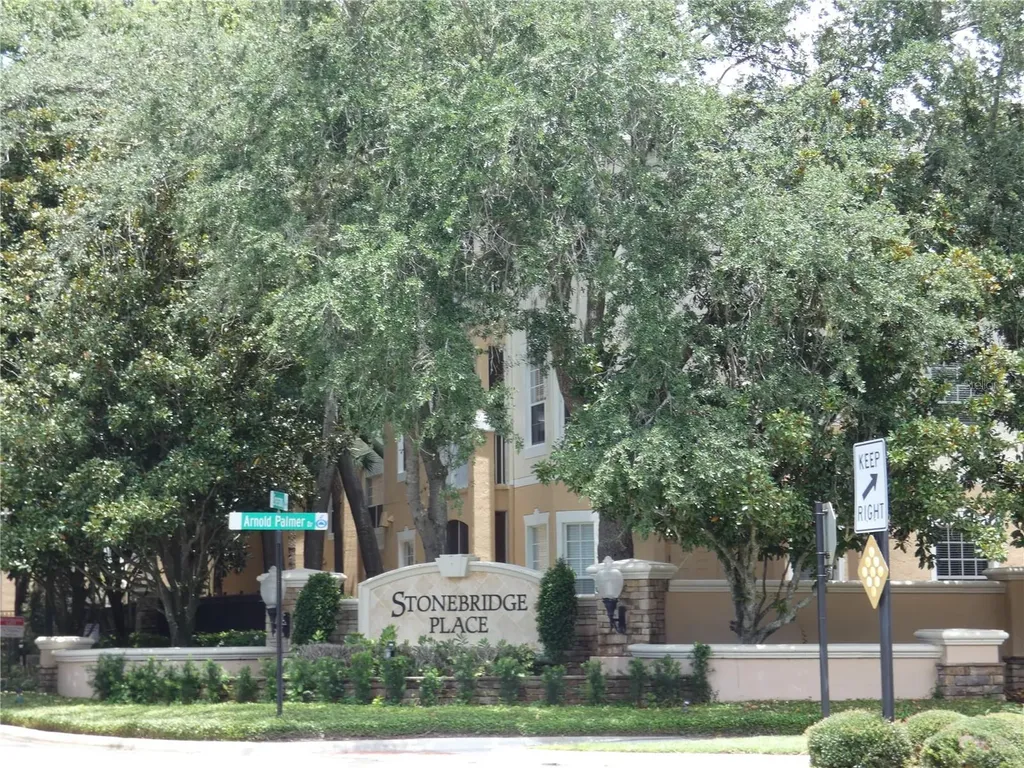 6105 Twain Street Orlando FL 32835