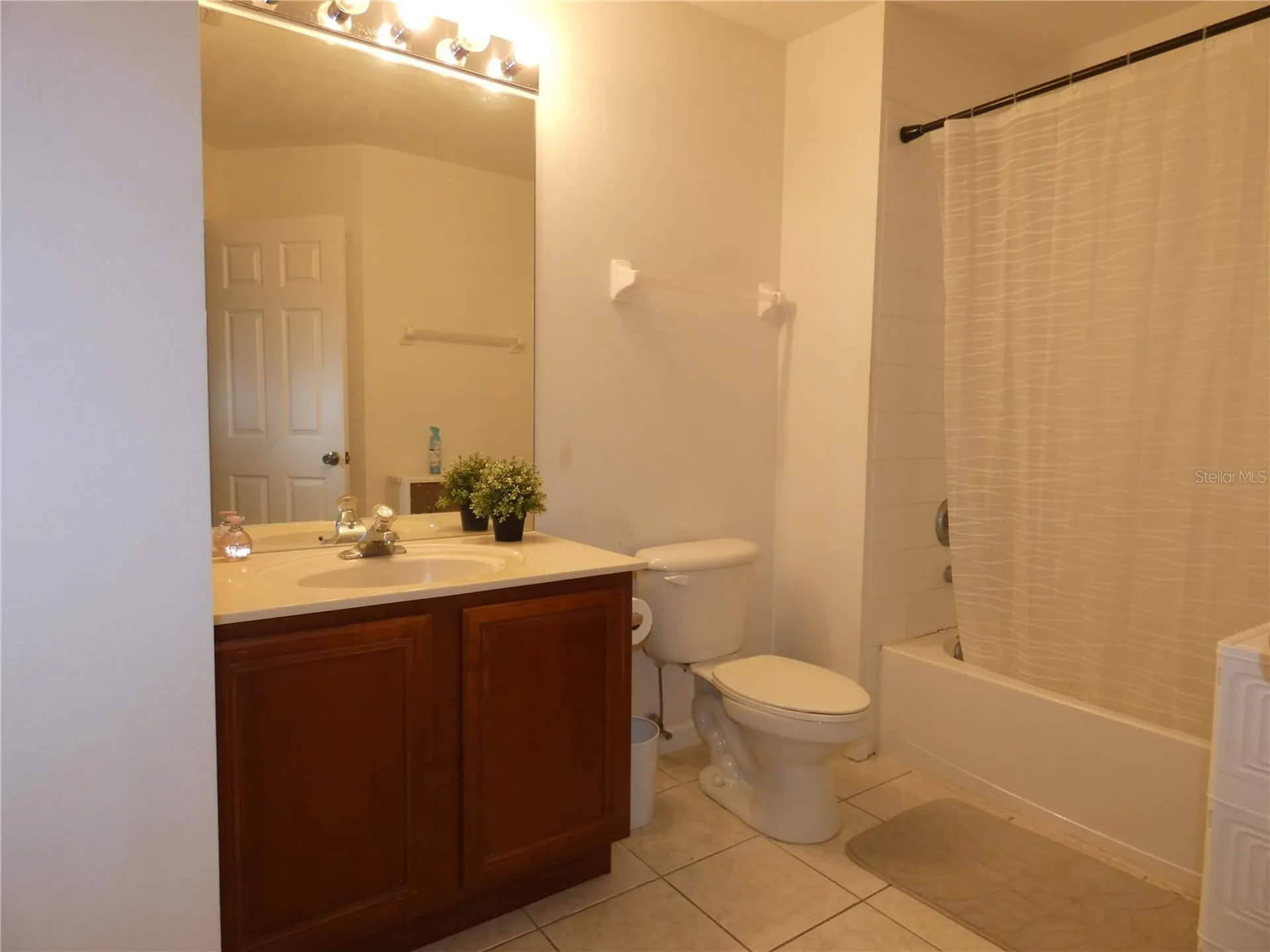 6105 Twain Street Orlando FL 32835