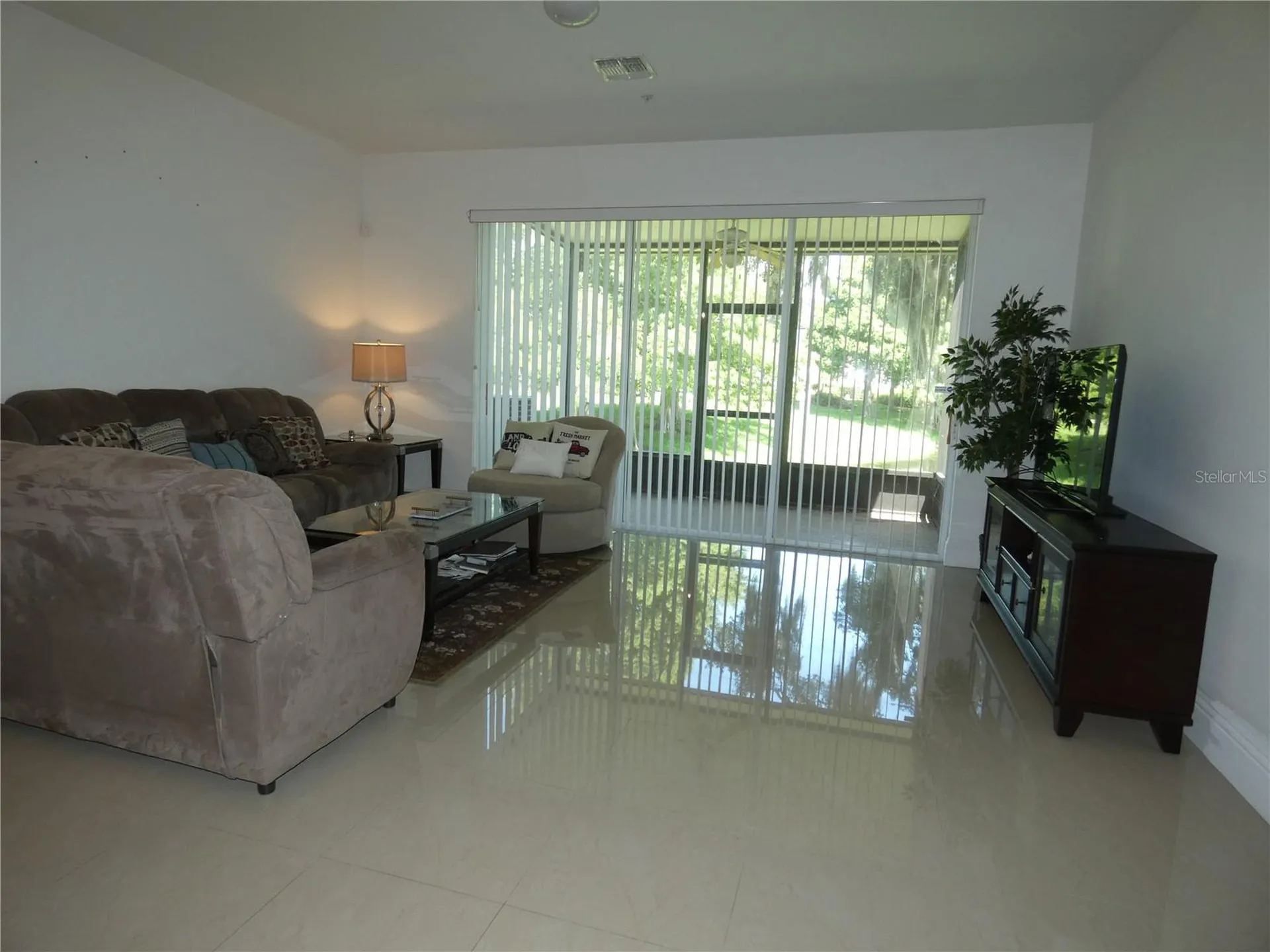 6105 Twain Street Orlando FL 32835